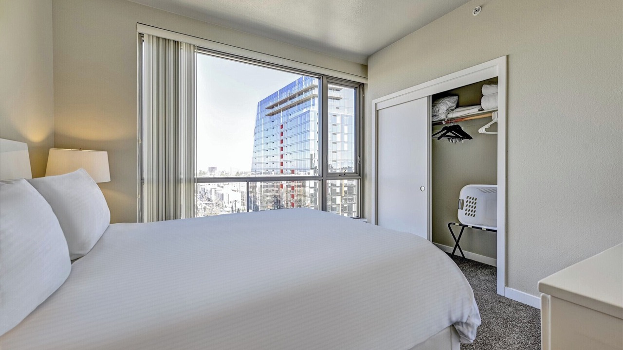 Photo of Bedroom in Downtown San Jose