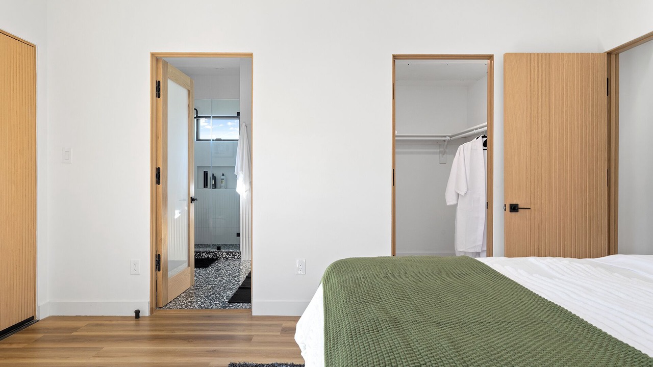 Photo of Bedroom in Historic Filipinotown