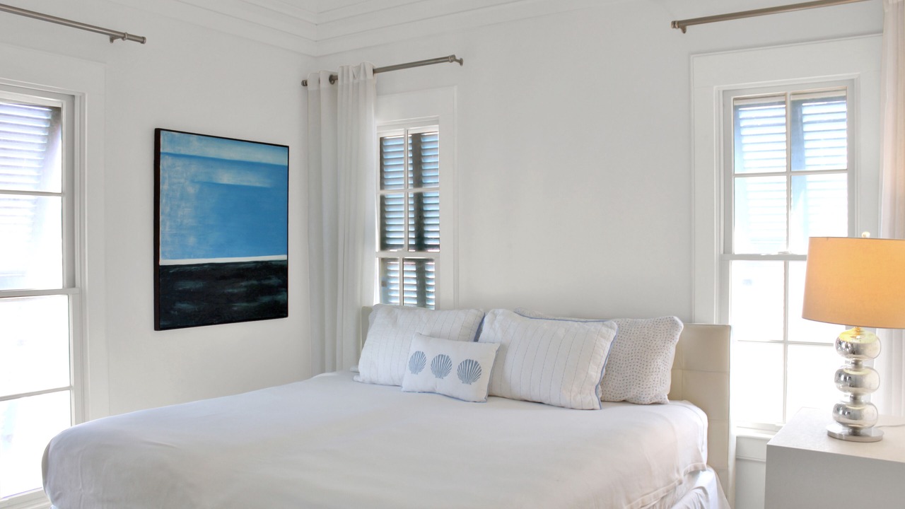 Photo of Bedroom in Schooner Bay