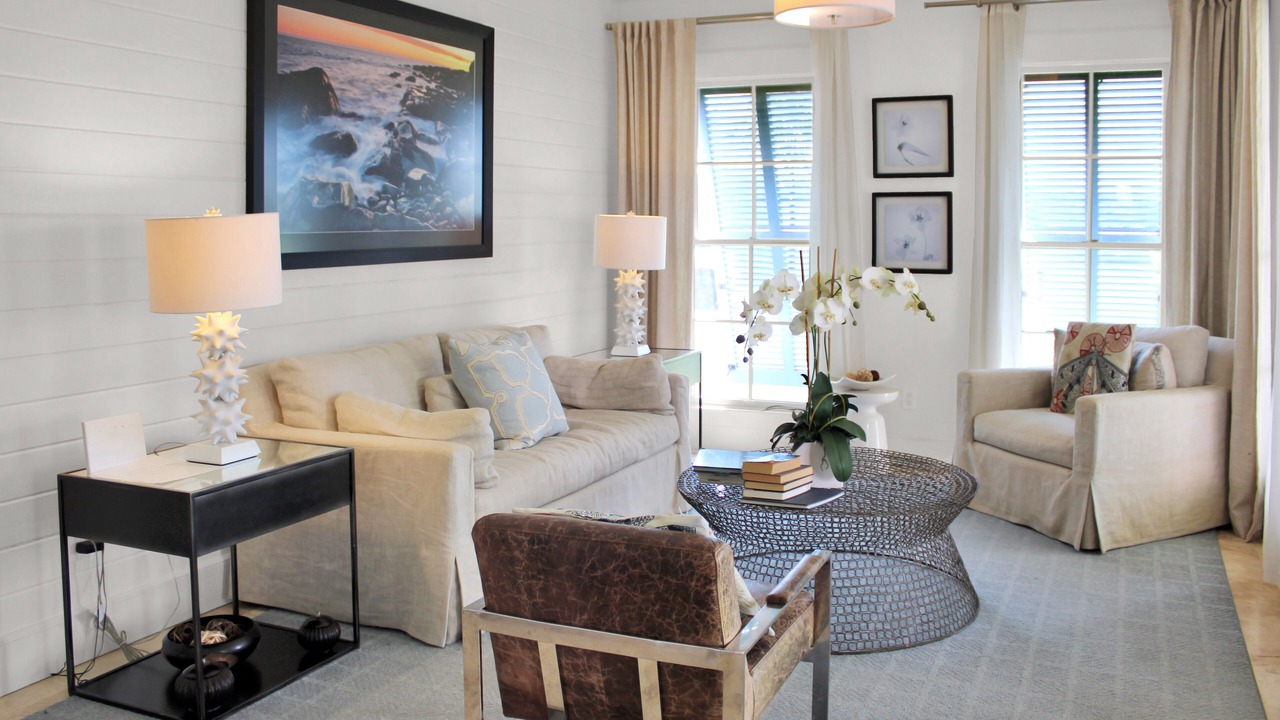 Photo of Livingroom in Schooner Bay