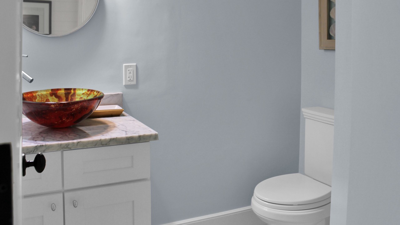 Photo of Bathroom in Schooner Bay
