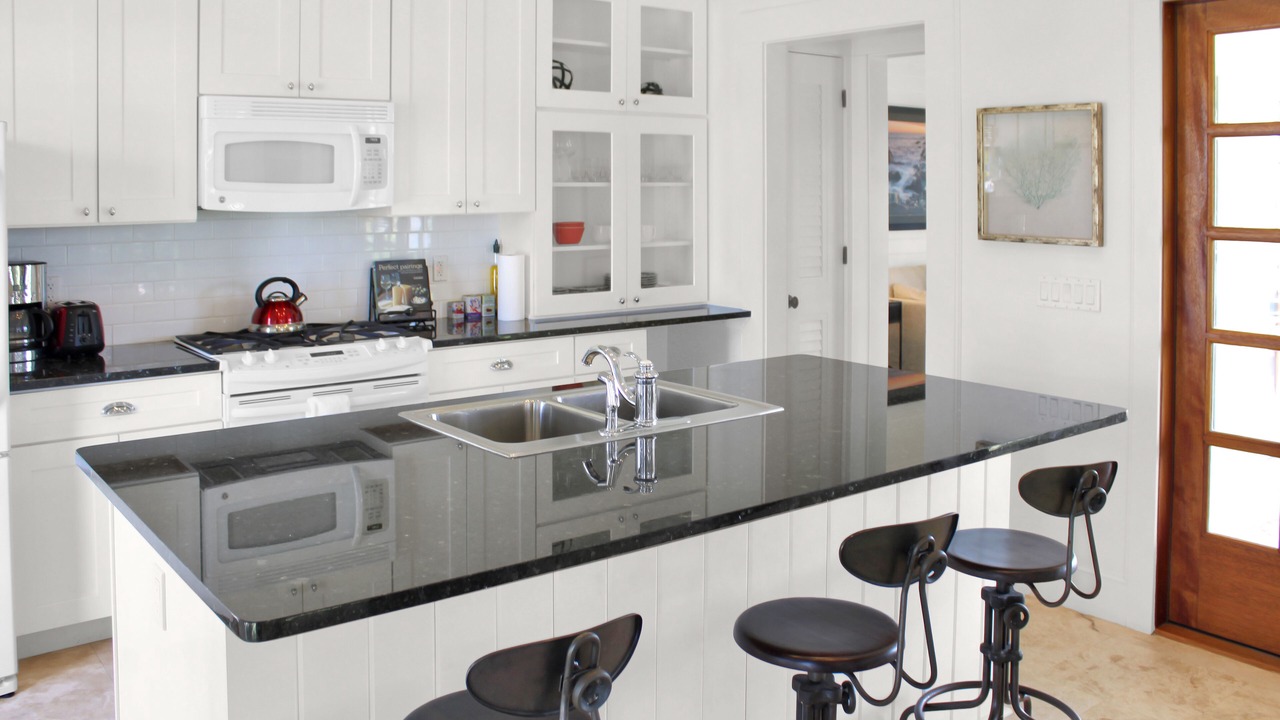 Photo of Kitchen in Schooner Bay