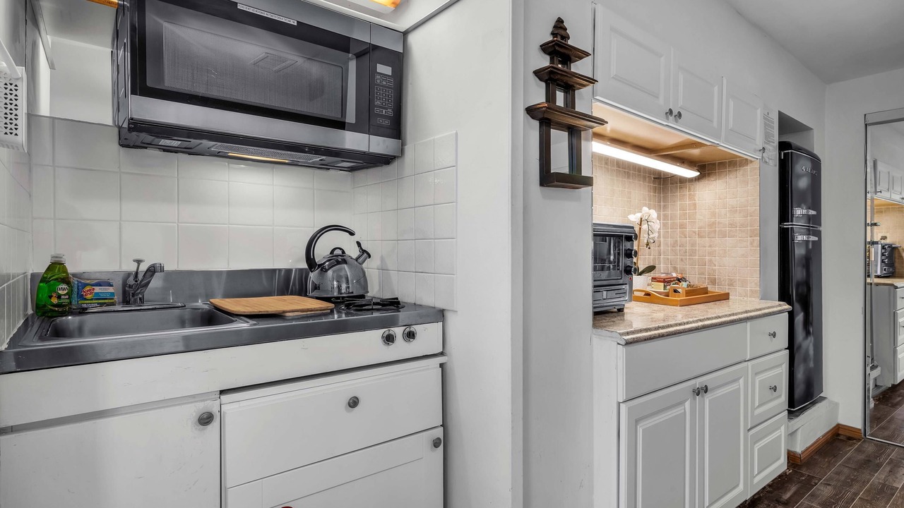 Photo of Kitchen in Hollywoodland