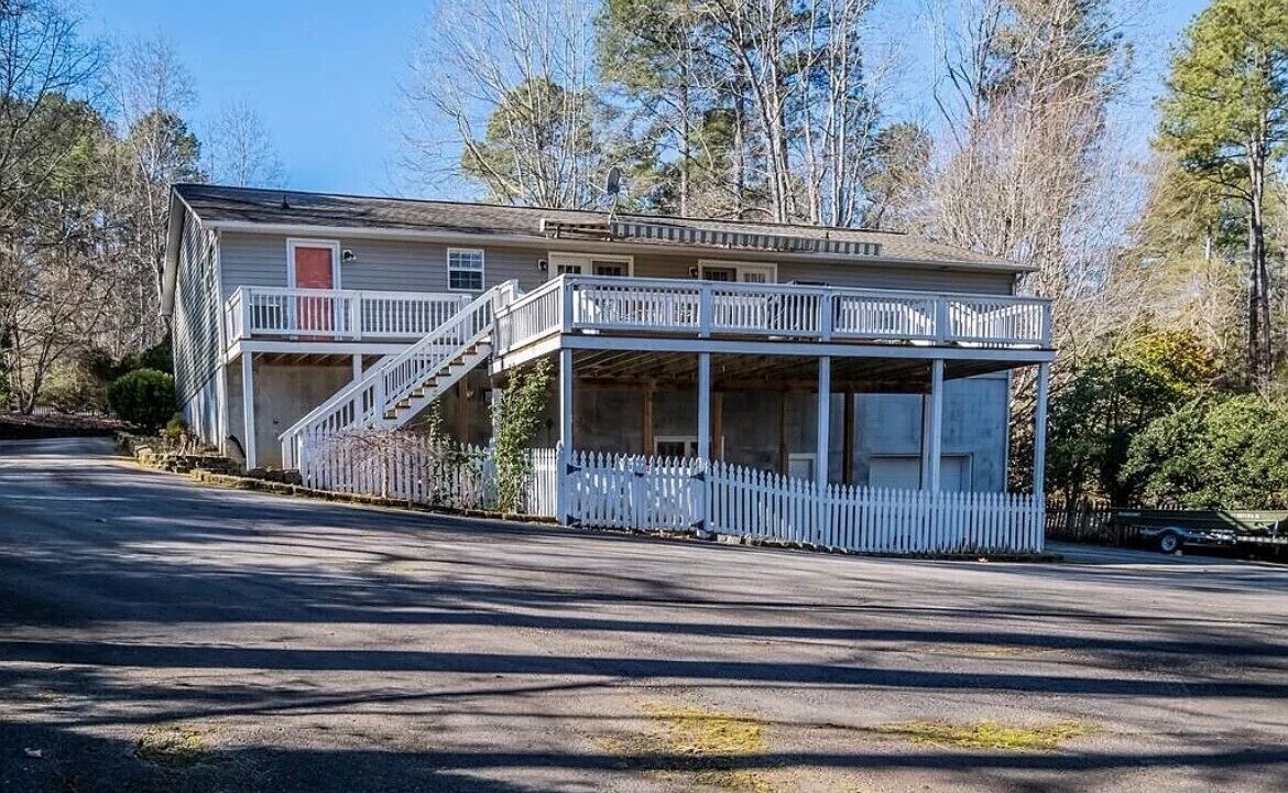 Photo of Outdoor in Wise