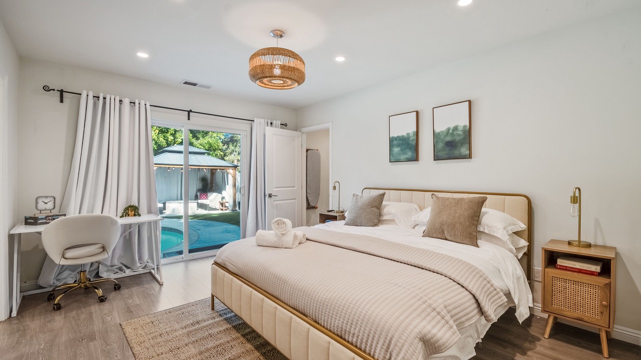 Photo of Bedroom in Encino