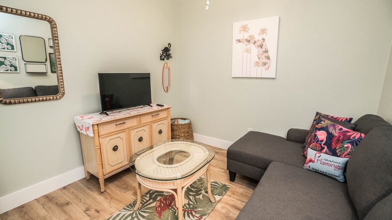 Photo of Livingroom in Apollo Beach
