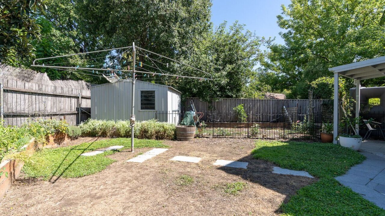 Photo of Outdoor in Griffith