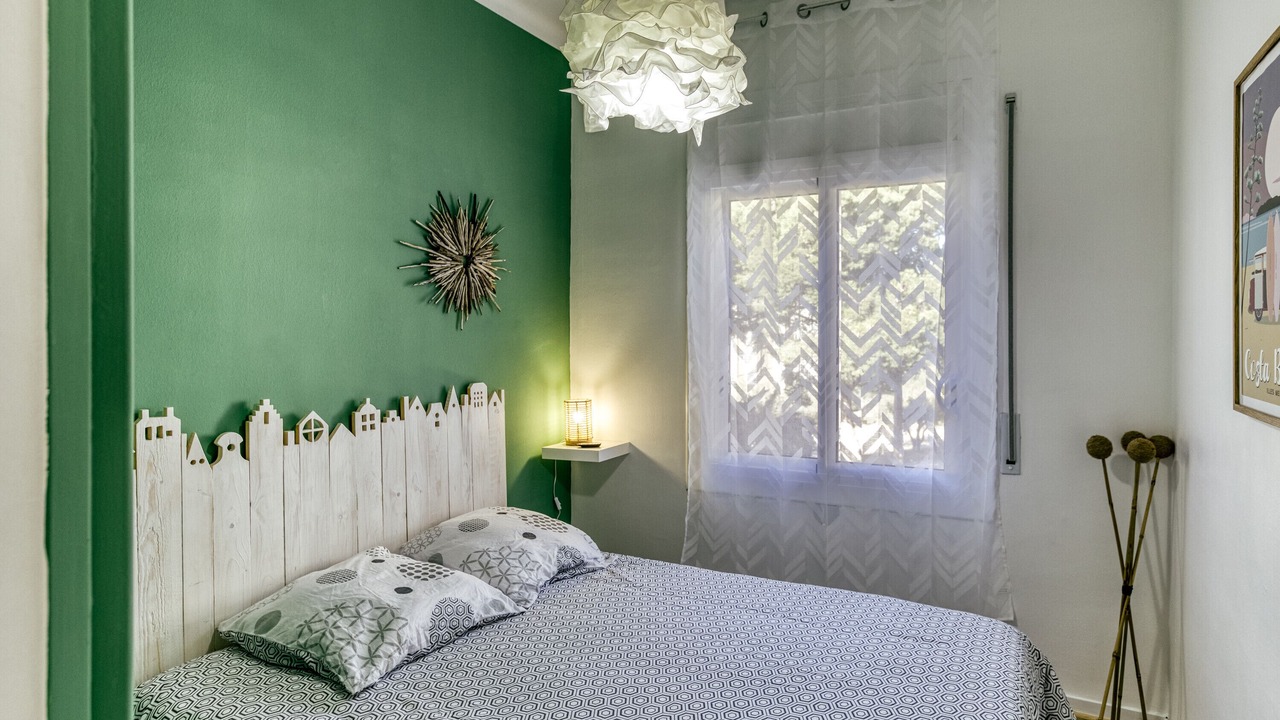 Photo of Bedroom in Roses Town Center