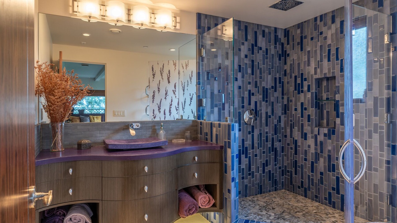 Photo of Bathroom in Carmel Point