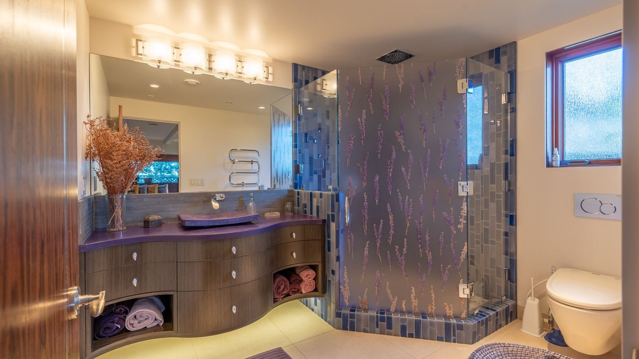 Photo of Bathroom in Carmel Point