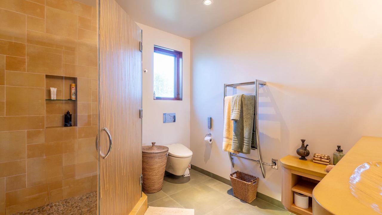 Photo of Bathroom in Carmel Point