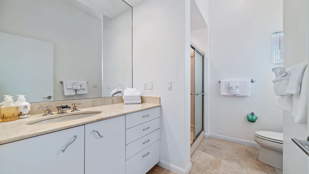 Photo of Bathroom in Ono Island