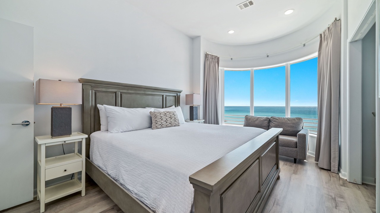 Photo of Bedroom in Ono Island