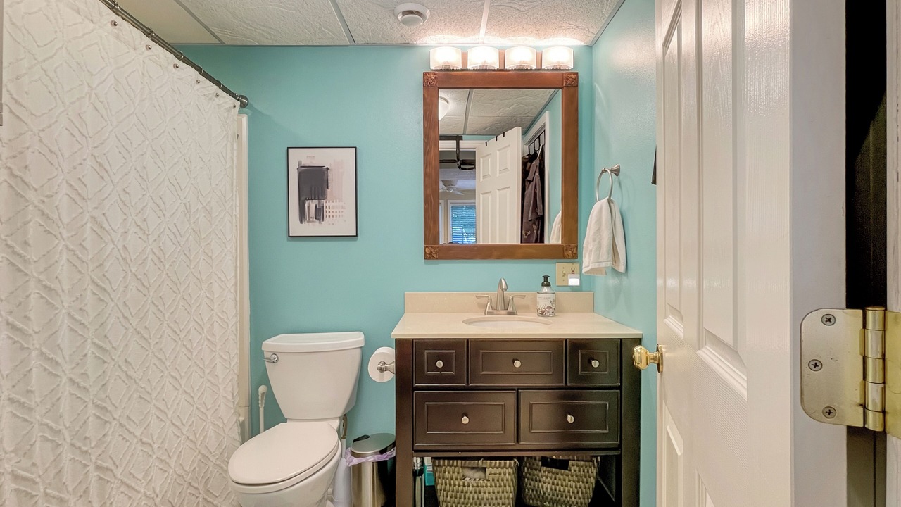 Photo of Bathroom in Panora