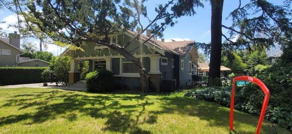 Photo of Outdoor in North Hollywood