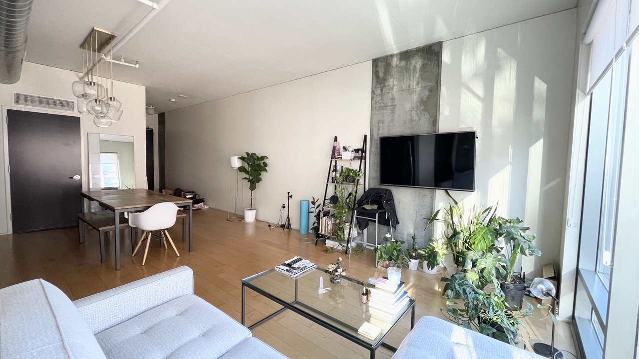 Photo of Livingroom in Downtown Los Angeles