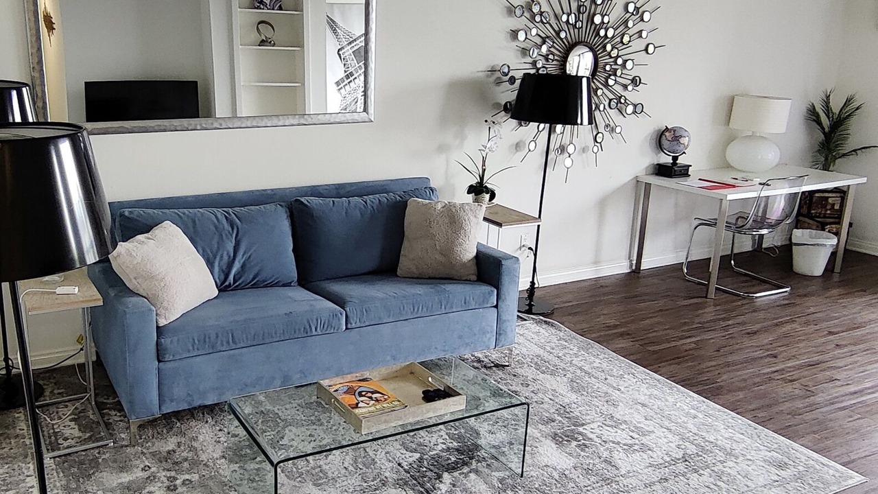 Photo of Livingroom in Norma Triangle