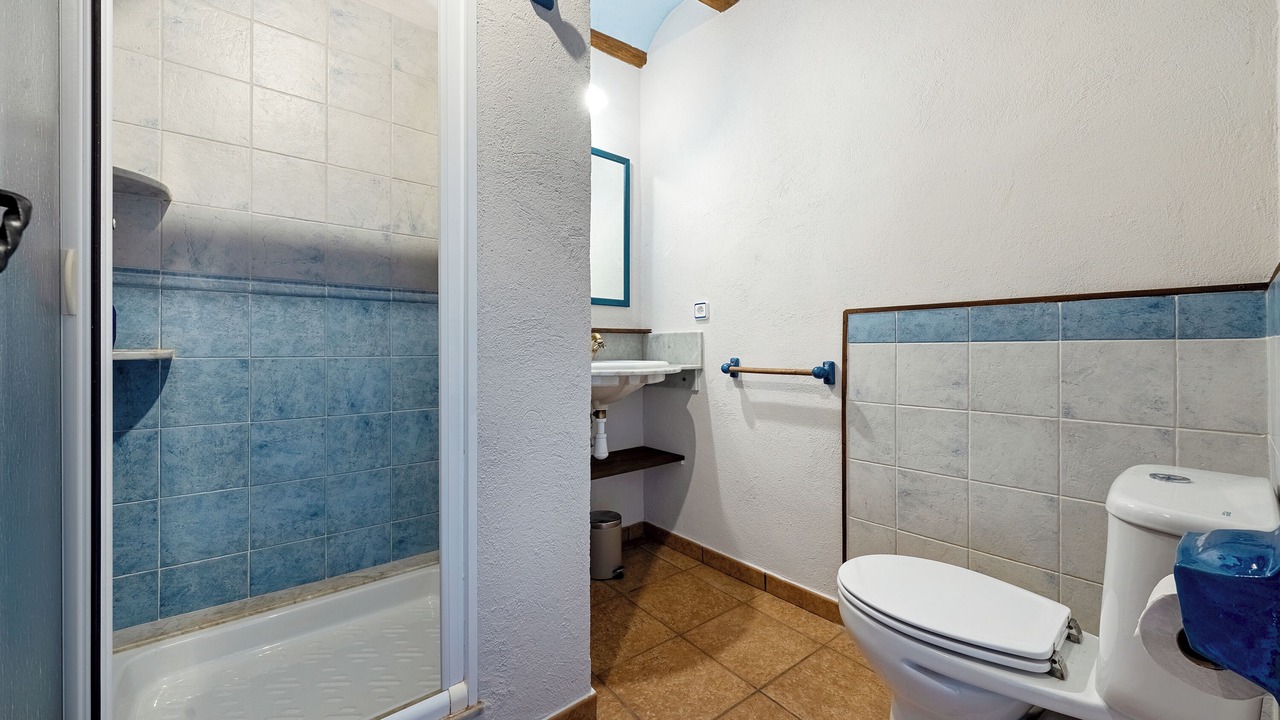 Photo of Bathroom in Rojals