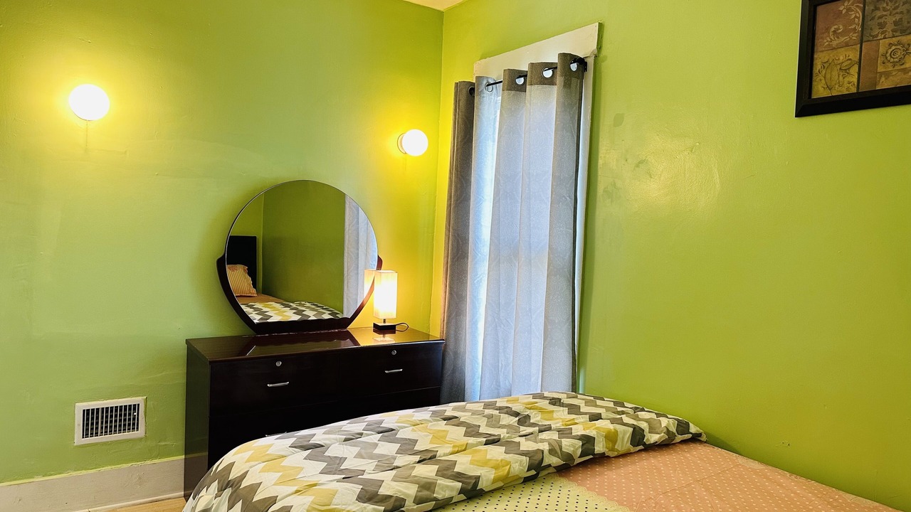 Photo of Bedroom in Buffalo