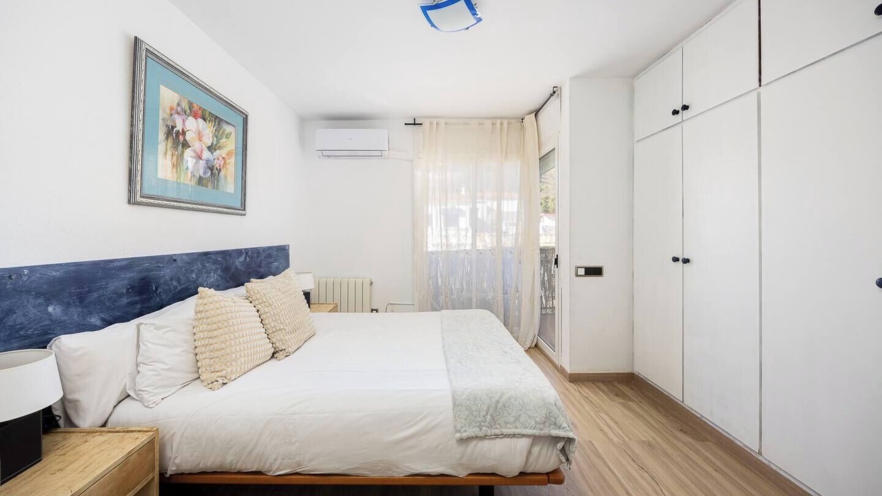 Photo of Bedroom in Montgat