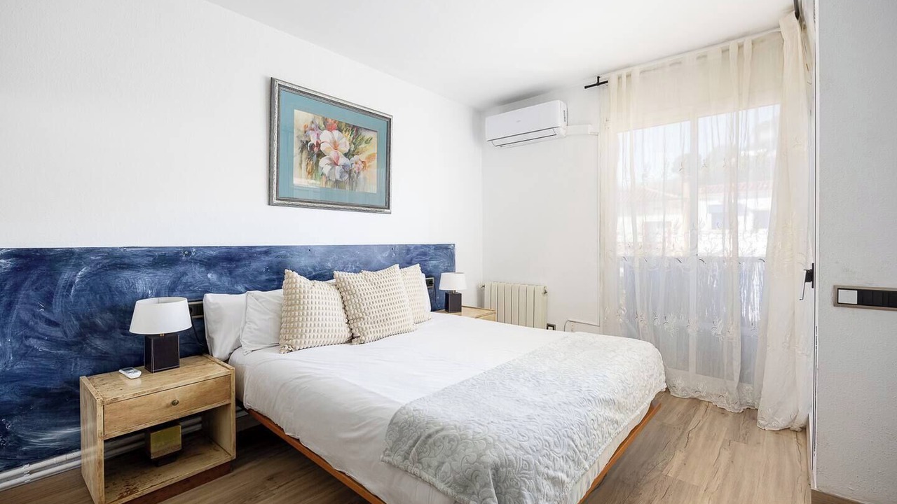 Photo of Bedroom in Montgat