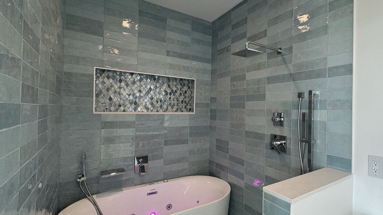 Photo of Bathroom in The Point