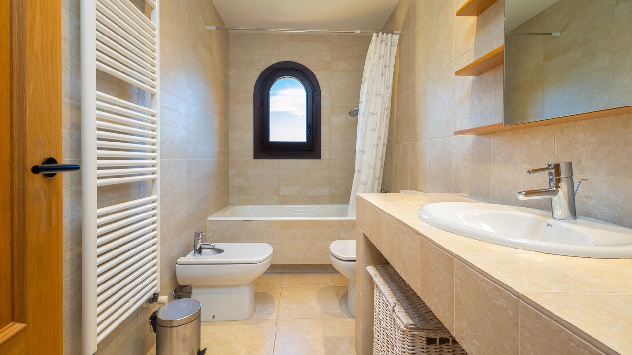 Photo of Bathroom in Calonge