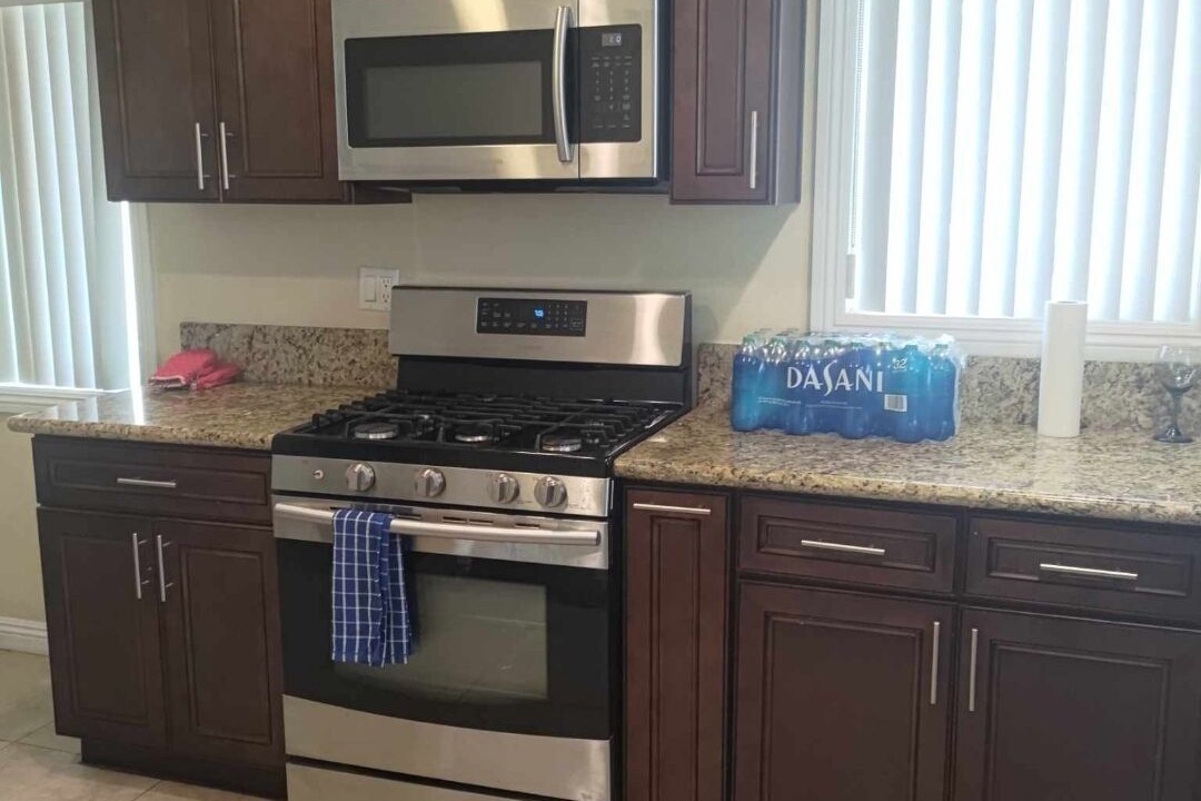 Photo of Kitchen in South Gate