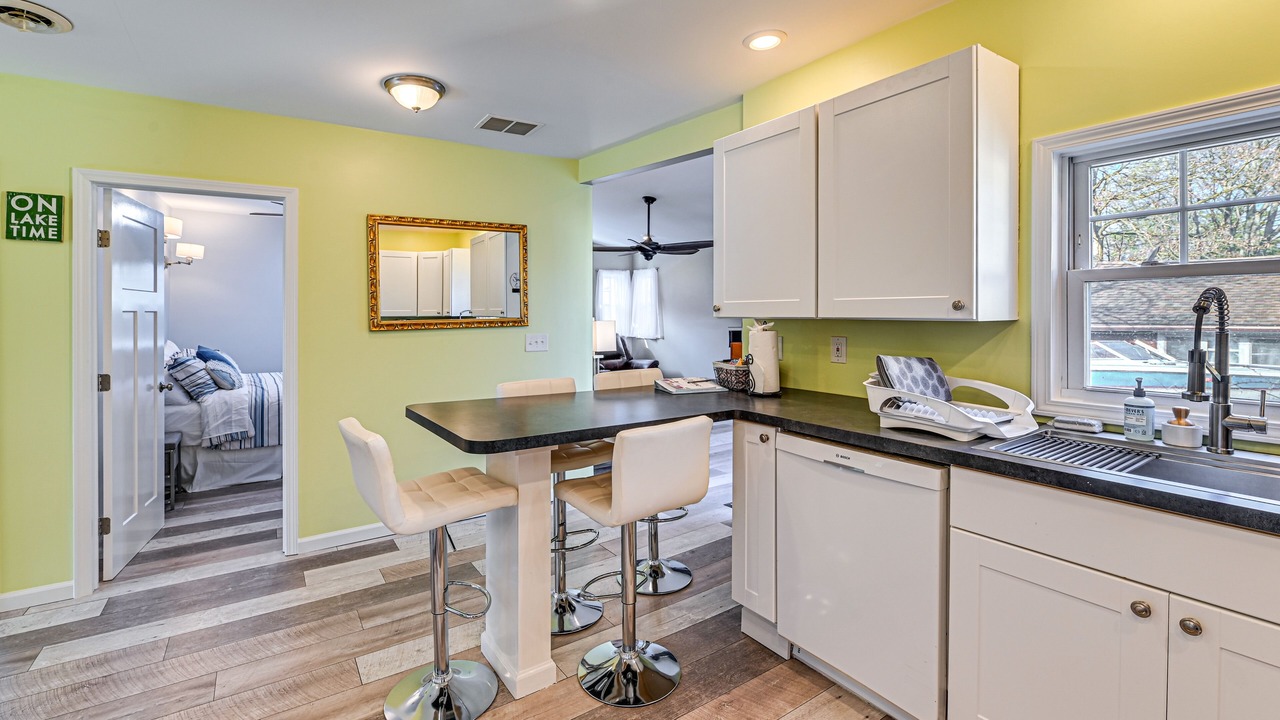 Photo of Kitchen in Town of Richmond