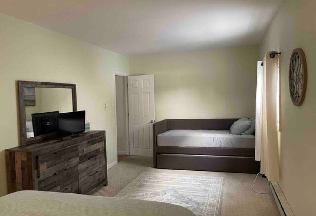 Photo of Bedroom in Beach Haven West