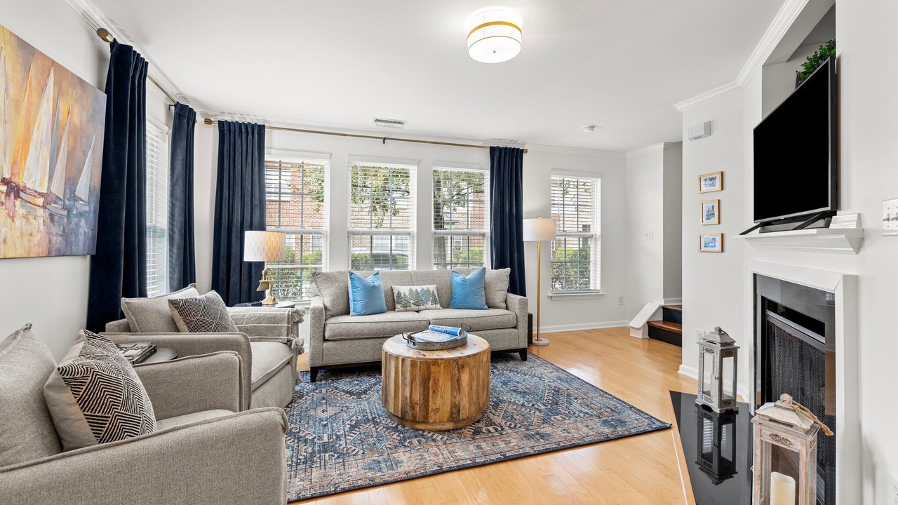 Photo of Livingroom in Brier Creek Country Club