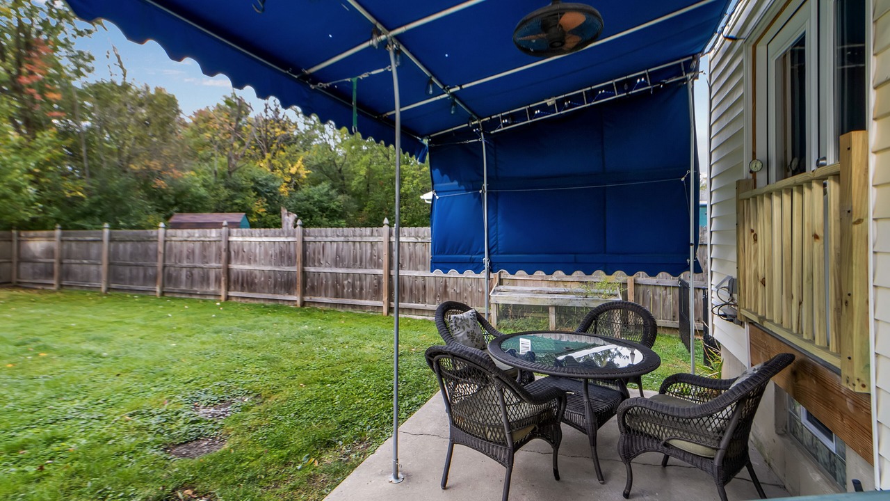 Photo of Outdoor in Blasdell