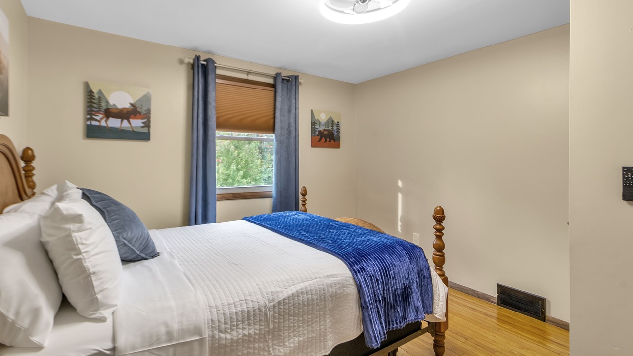 Photo of Bedroom in Blasdell