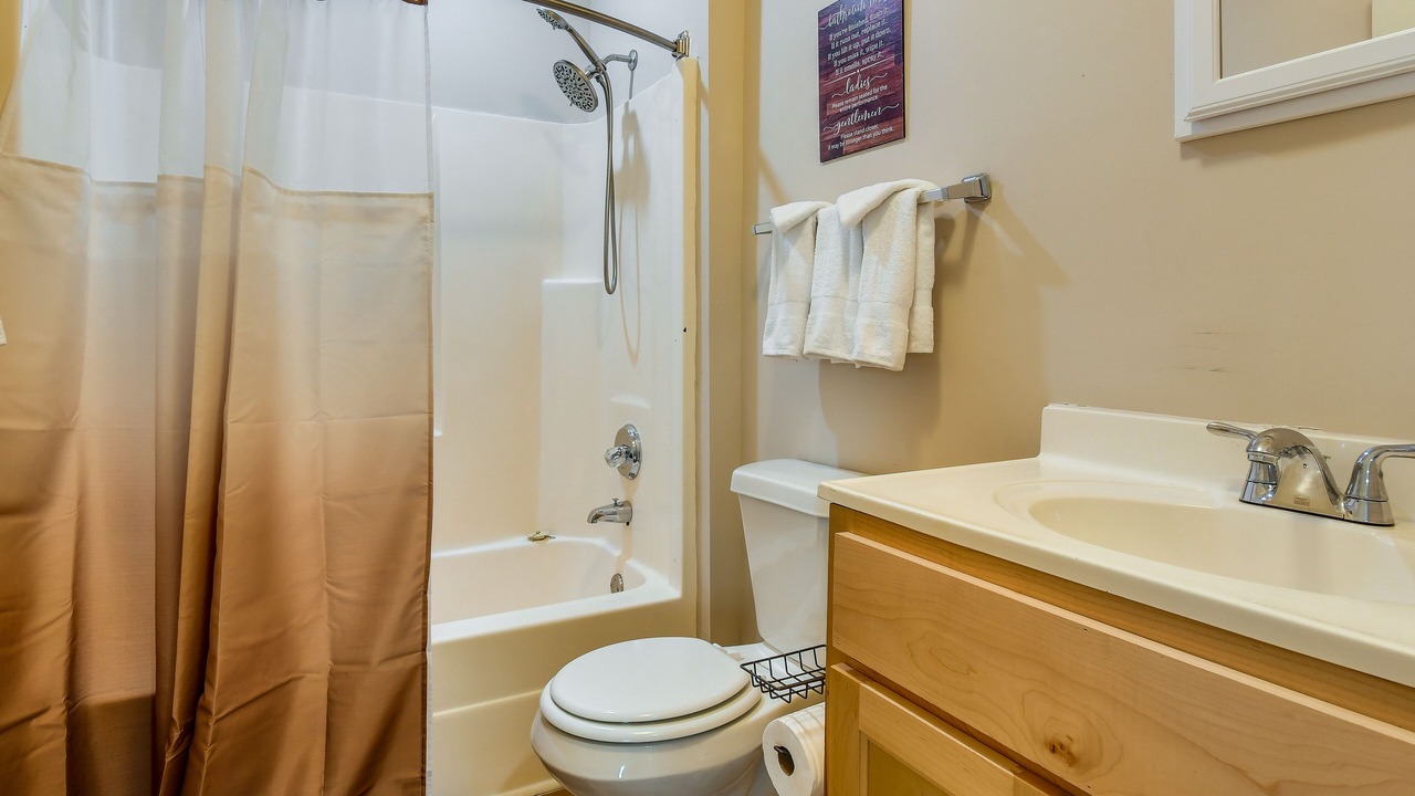 Photo of Bathroom in Macon County