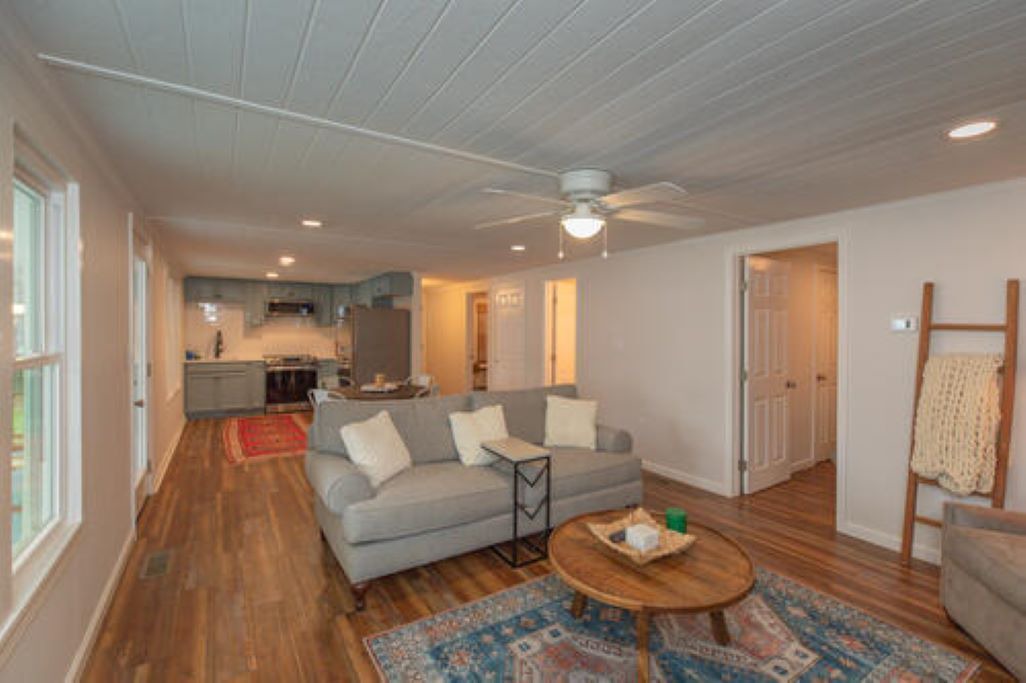 Photo of Livingroom in Titus