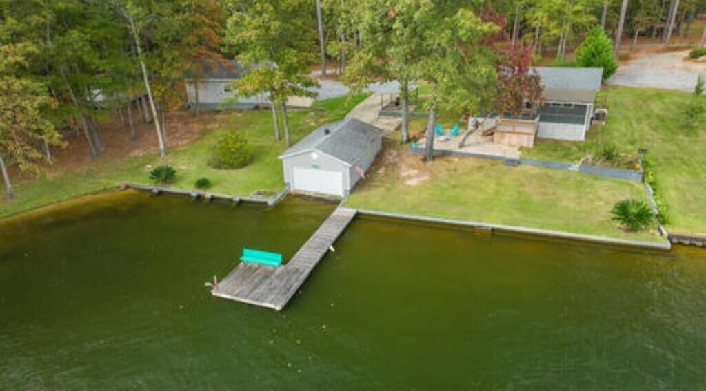 Photo of Outdoor in Titus