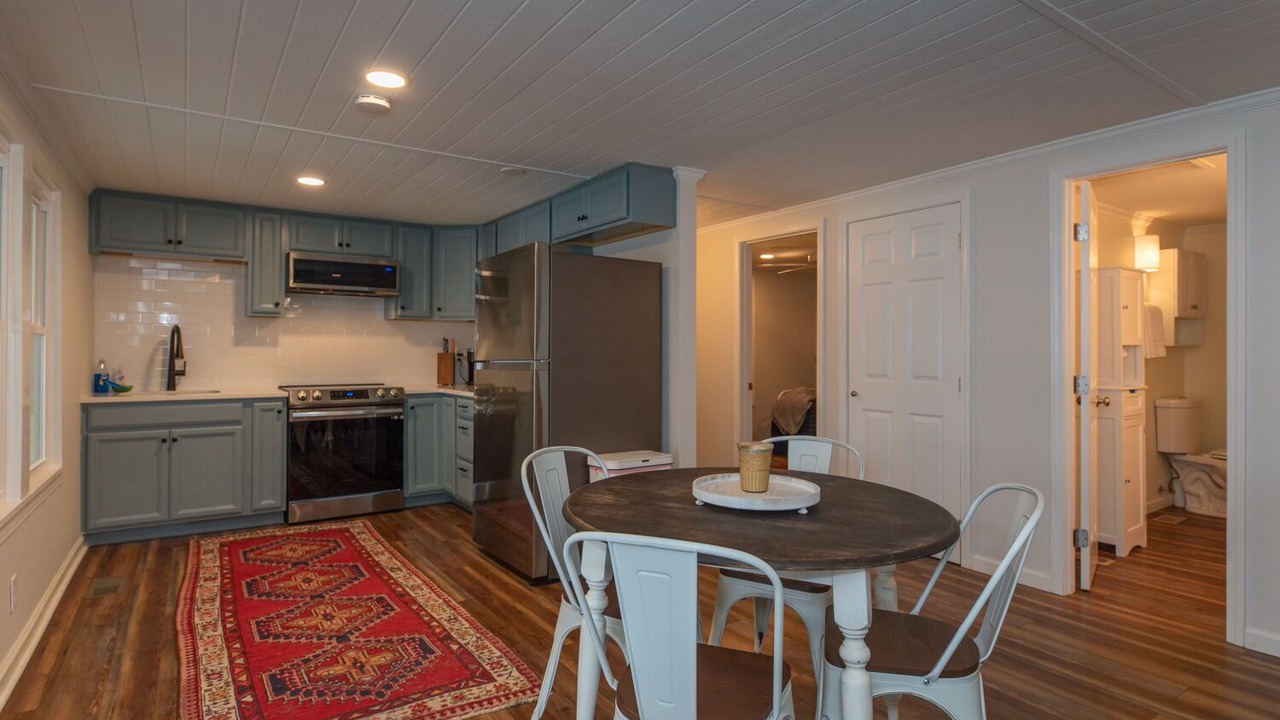 Photo of Kitchen in Titus