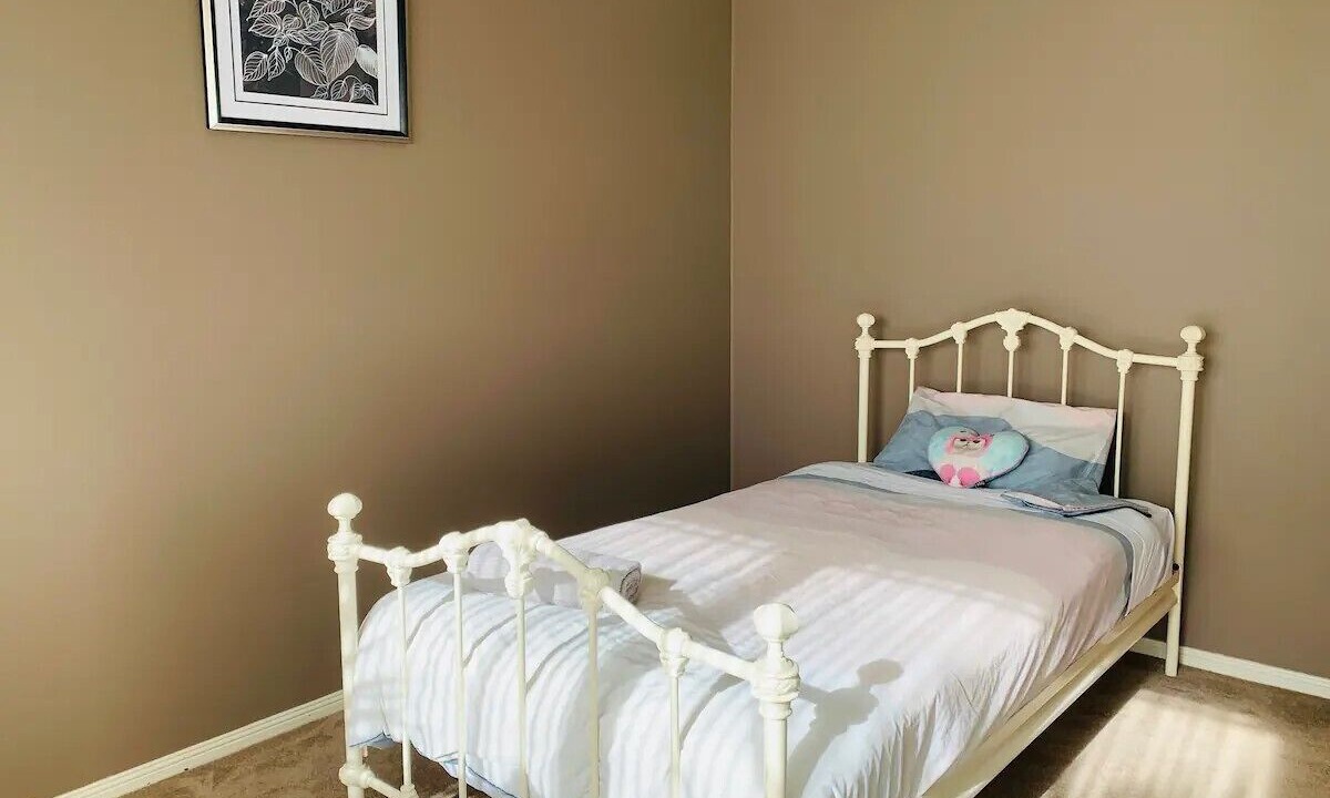 Photo of Bedroom in Craigieburn