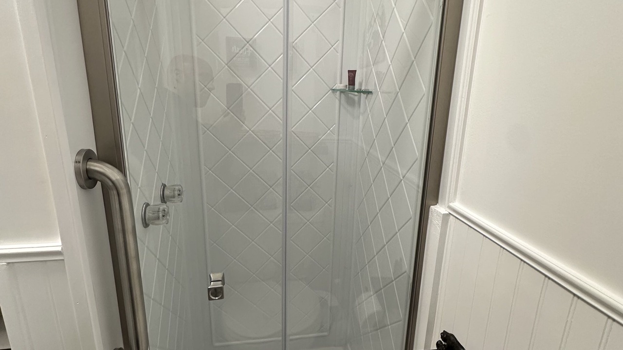 Photo of Bathroom in Wurtsboro