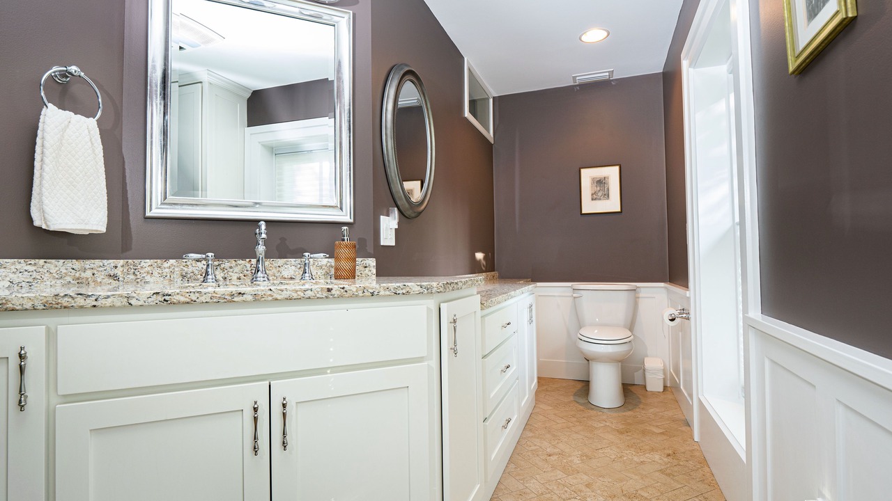 Photo of Bathroom in Dunkirk
