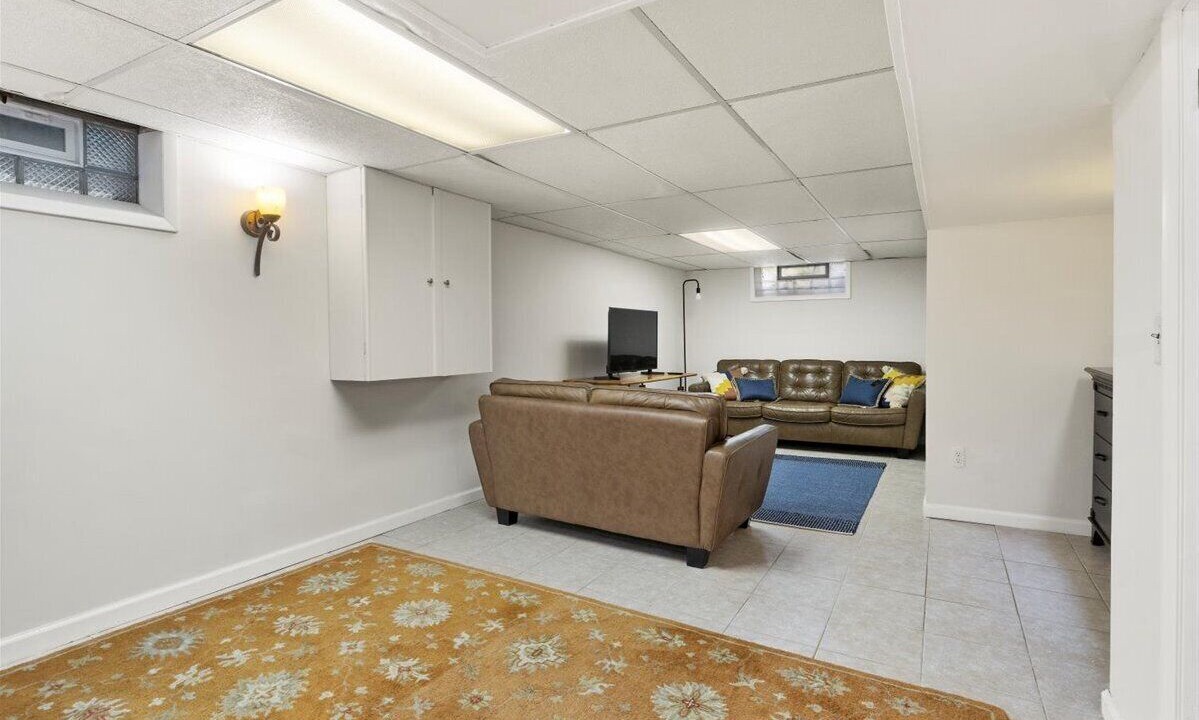 Photo of Livingroom in West Irondequoit