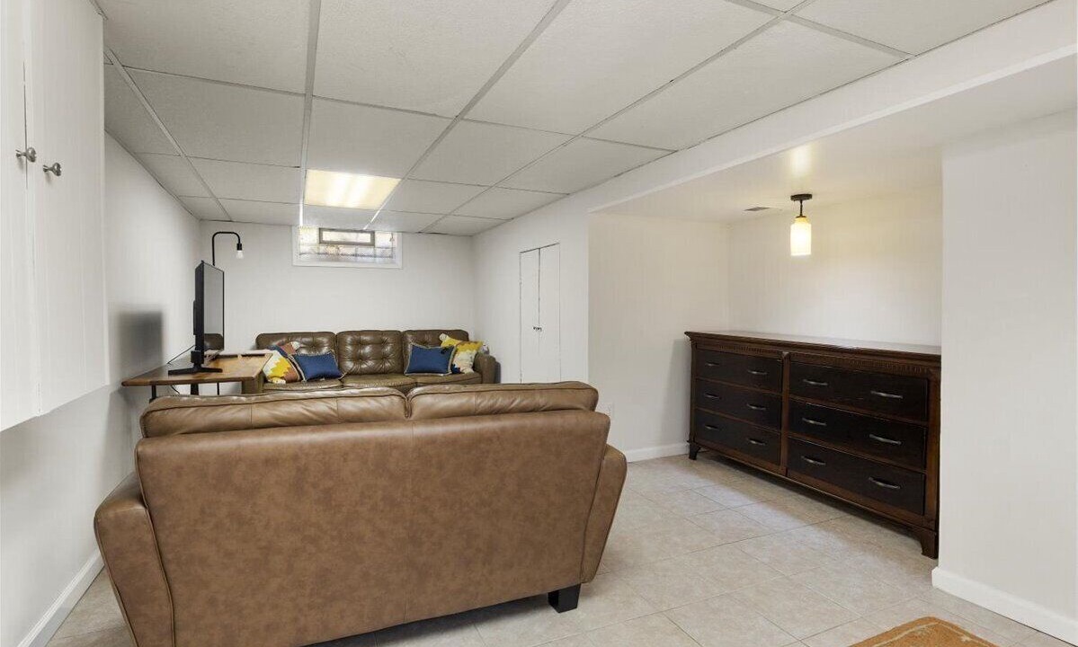 Photo of Livingroom in West Irondequoit