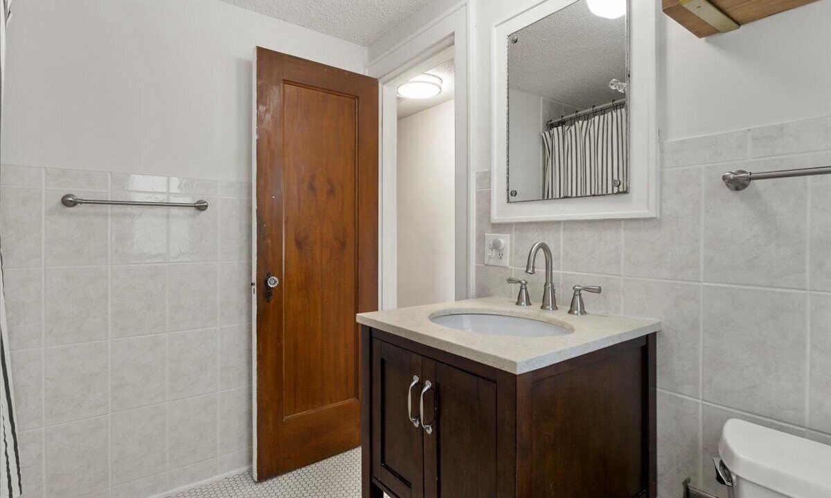Photo of Bathroom in West Irondequoit