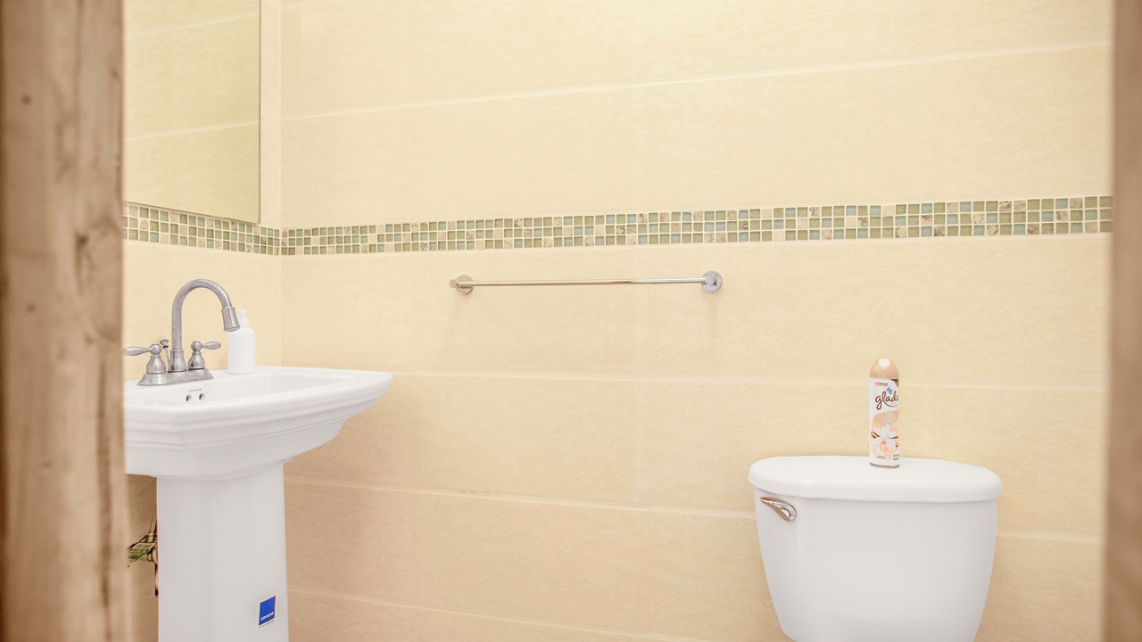 Photo of Bathroom in Nassau