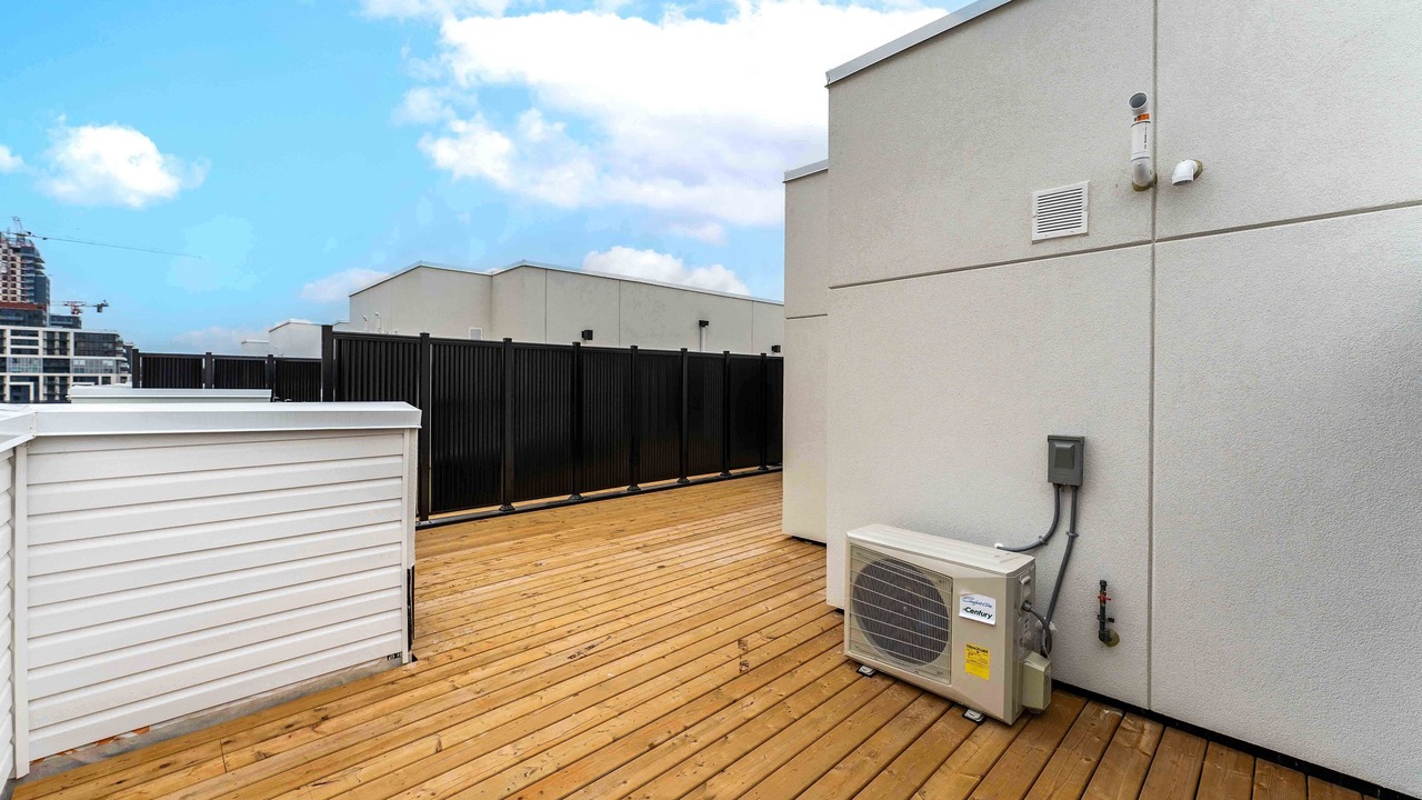 Photo of Outdoor in Oakville