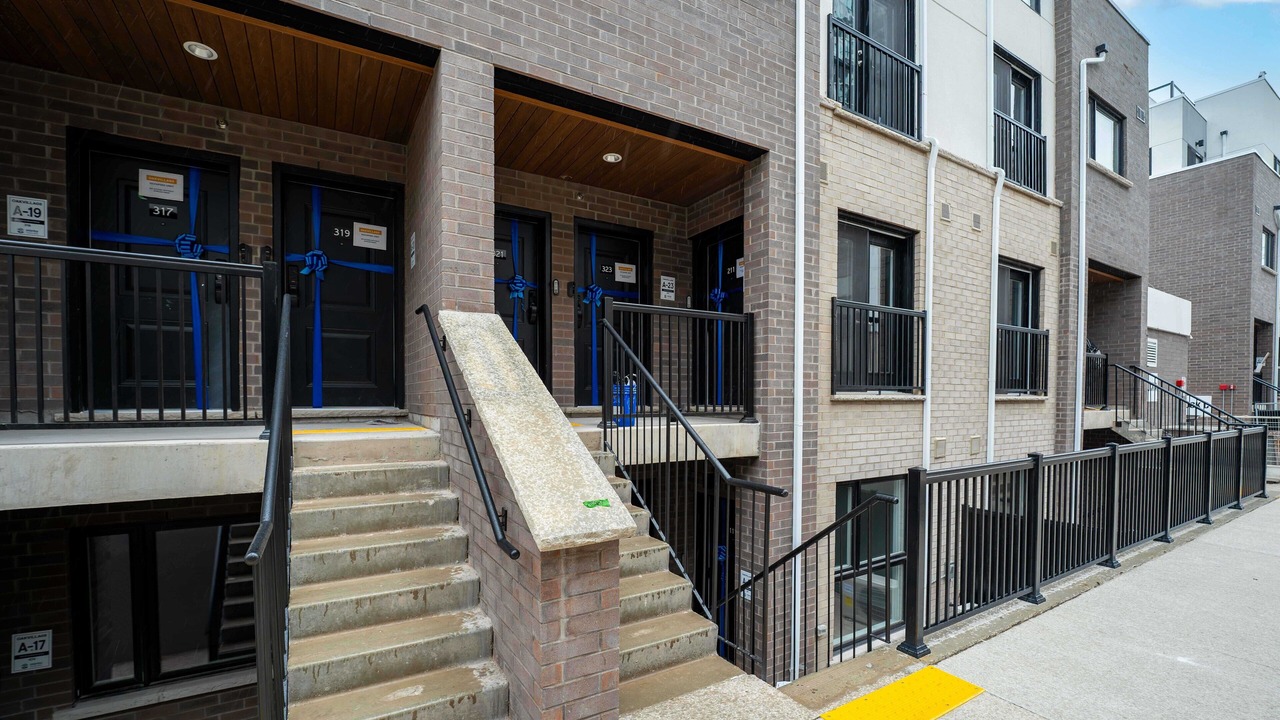 Photo of Outdoor in Oakville