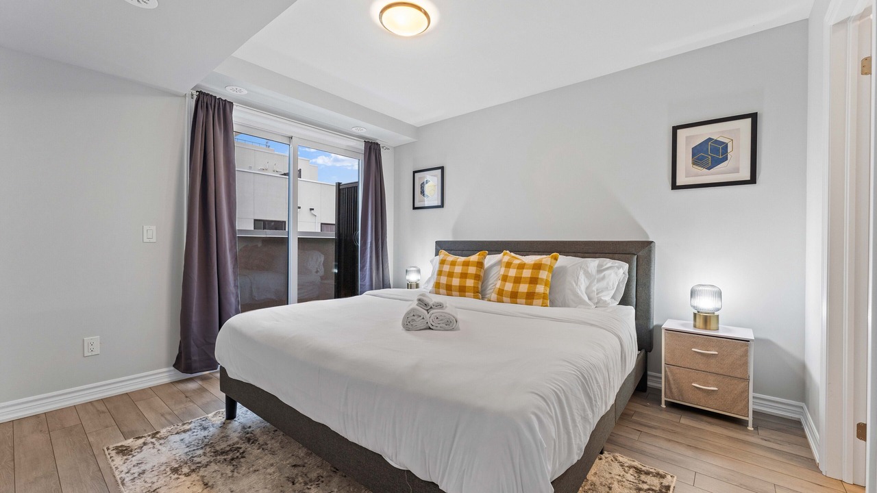 Photo of Bedroom in Oakville