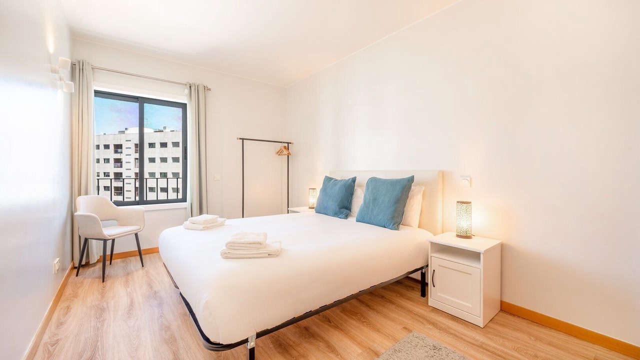 Photo of Bedroom in Parque das Nacoes