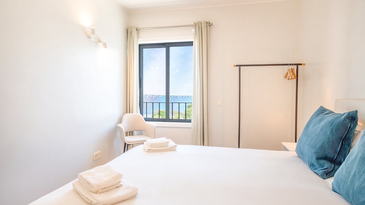 Photo of Bedroom in Parque das Nacoes