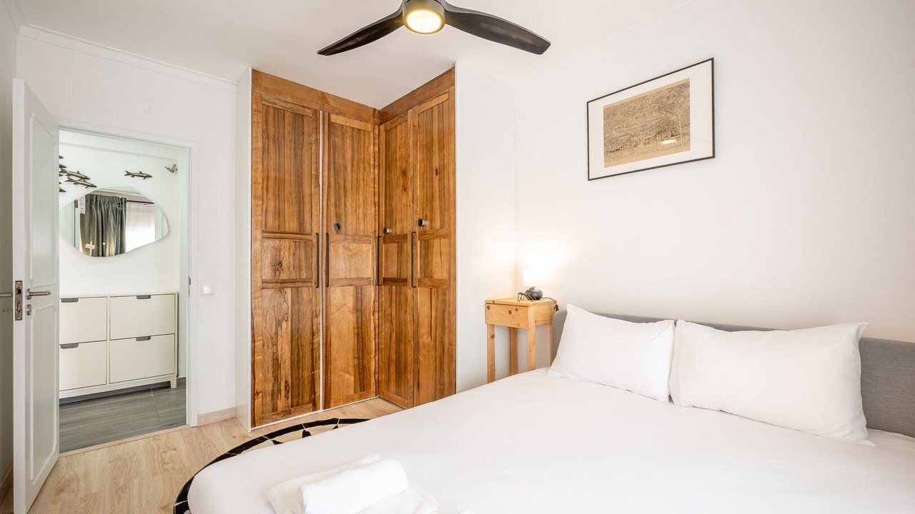 Photo of Bedroom in Cacilhas